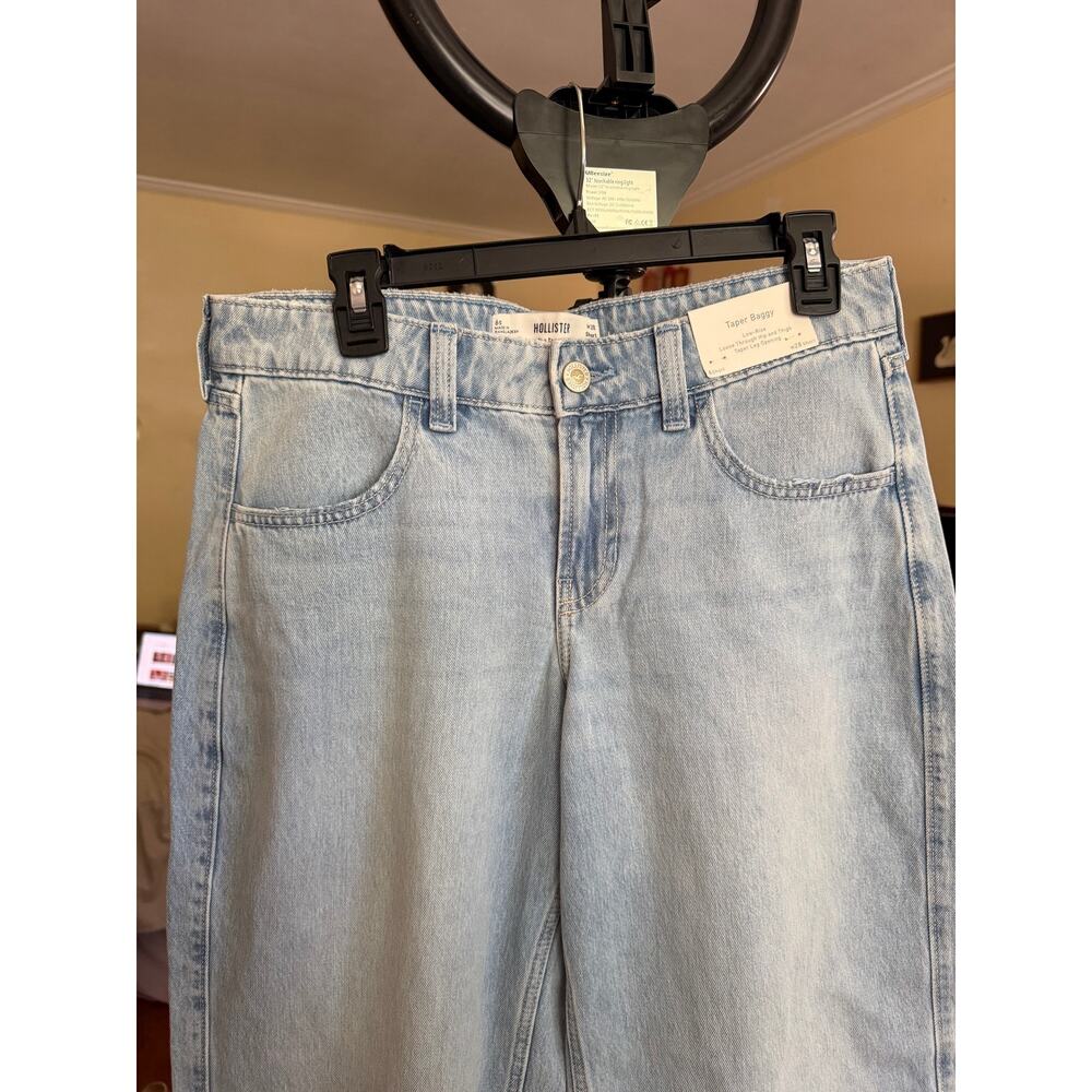 HOLLISTER Low Rise Taper Jeans Size 6 Short  Low Rise Light Wash Brand New - Picture 6 of 6
